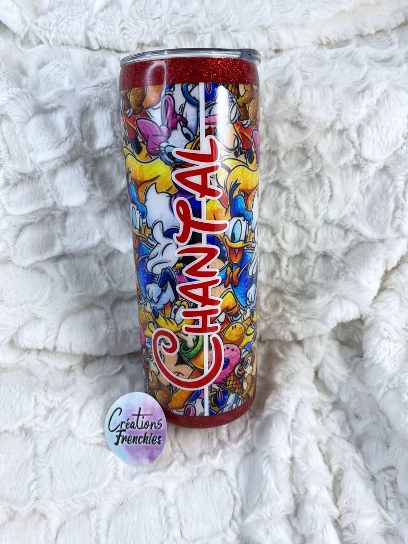 Tasses et bouteilles avec motif