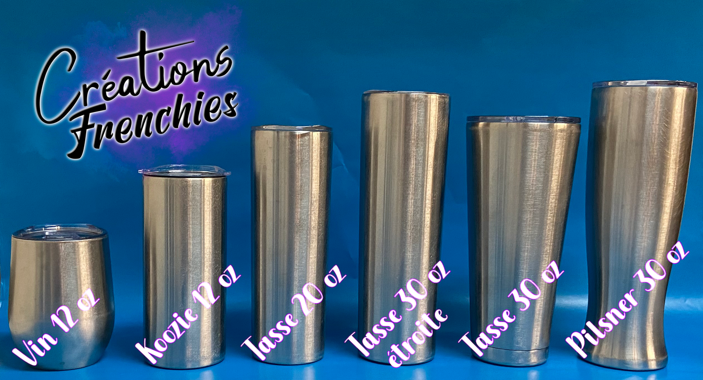 Tasses et bouteilles avec motif